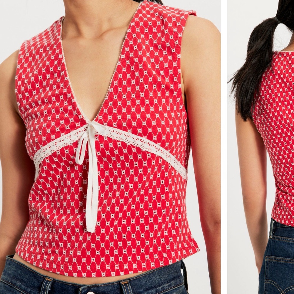 Free people good graces top in red and white